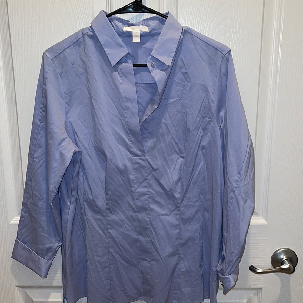 Ladies buttonless blue dress shirt.  3/4 sleeves.